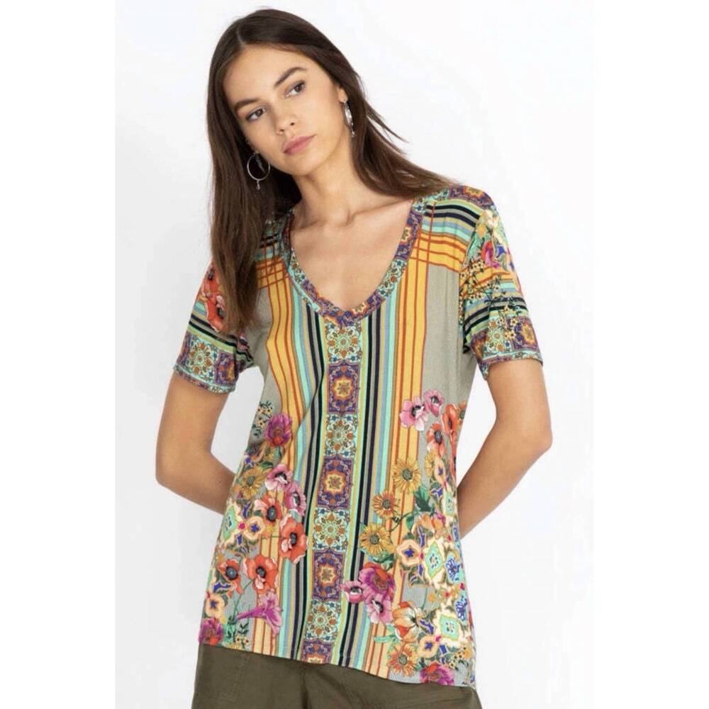 NEW JOHNNY WAS the hunter v-neck top in multi